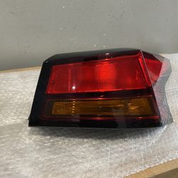 2019-2025 Nissan Altima Right Tail Light 
