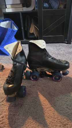 Roller skates 🛼 size 8 mens