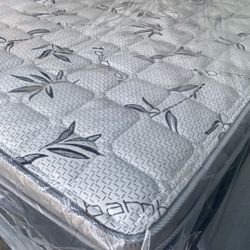 😴Mattress pillow top🥱 💎All sizes 💎12” inches tall 🔵Queen $199 🟣Full $180 🟠Twin $150 🟡King $330 🔴Cal king $330 🔘 Delivery available🚛
