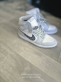 Jordan Diors. Sell as is