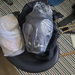 GAS MASK BRAND NEW. 3 Filters Unopened. 