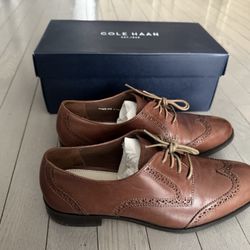 Cole Haan Jagger Wingtip Oxfords Women, Color Sequoia Brown, Size 8.5