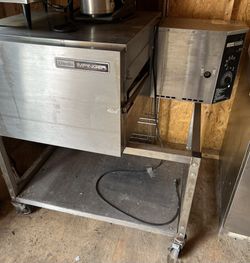 18” Gas Lincoln Conveyor Oven Excellent Condition 