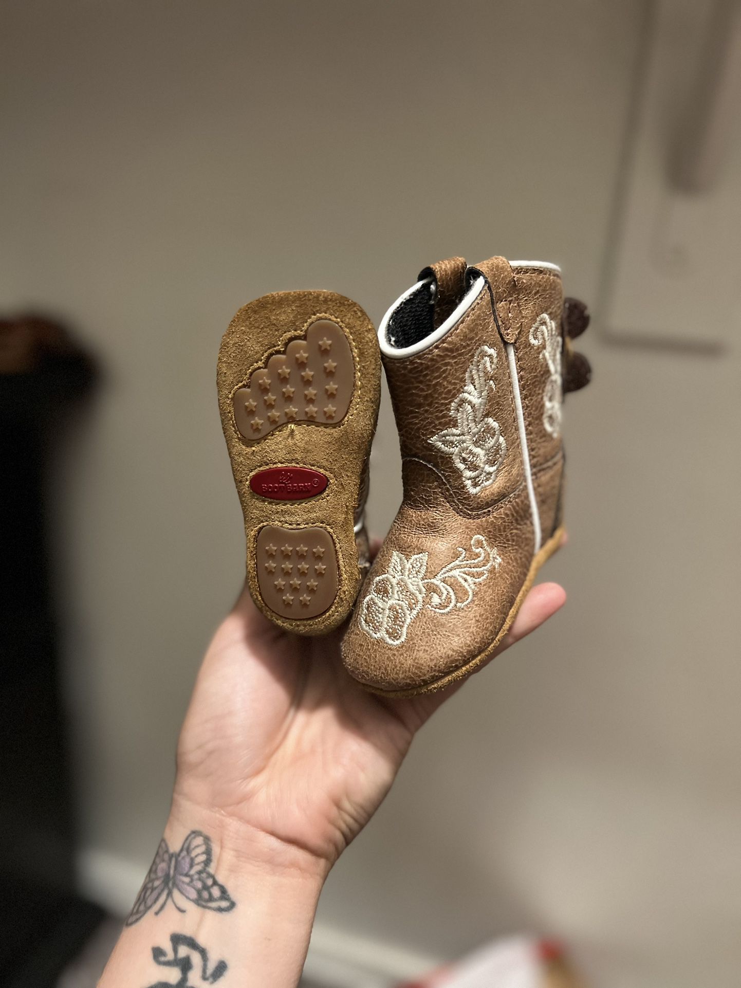 Infant Girl Cowboy Boots Size 2C Bootbarn