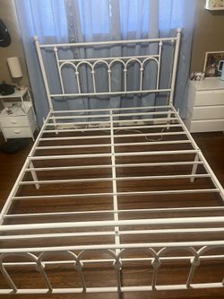 White queen bed frame