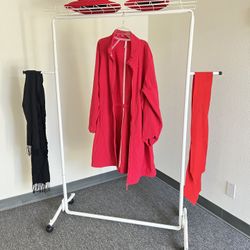 Clothing Rack (white)