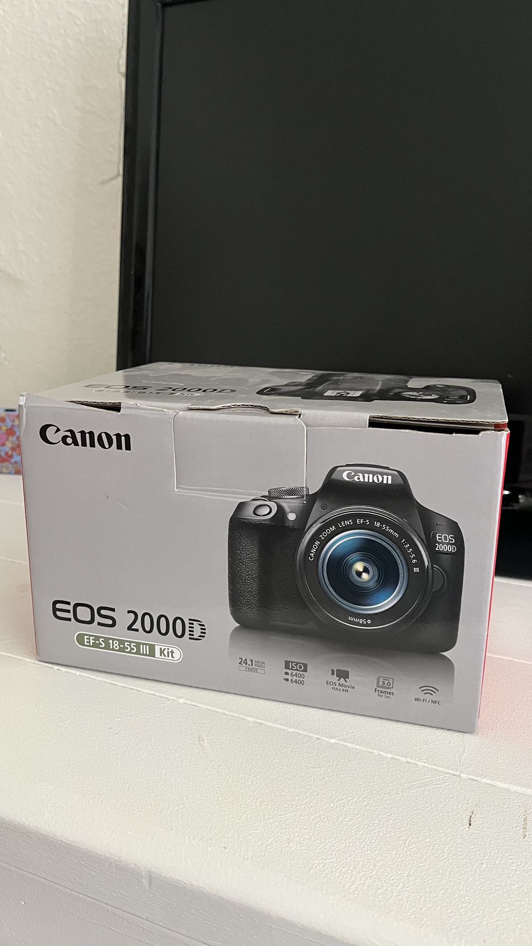 Canon Camera EOS 2000D Kit