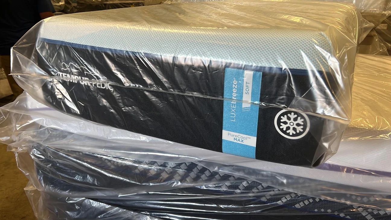 🔥OUTLET PRICES💥TWIN XL TEMPURPEDIC LUXEBREEZE SOFT🤩💫