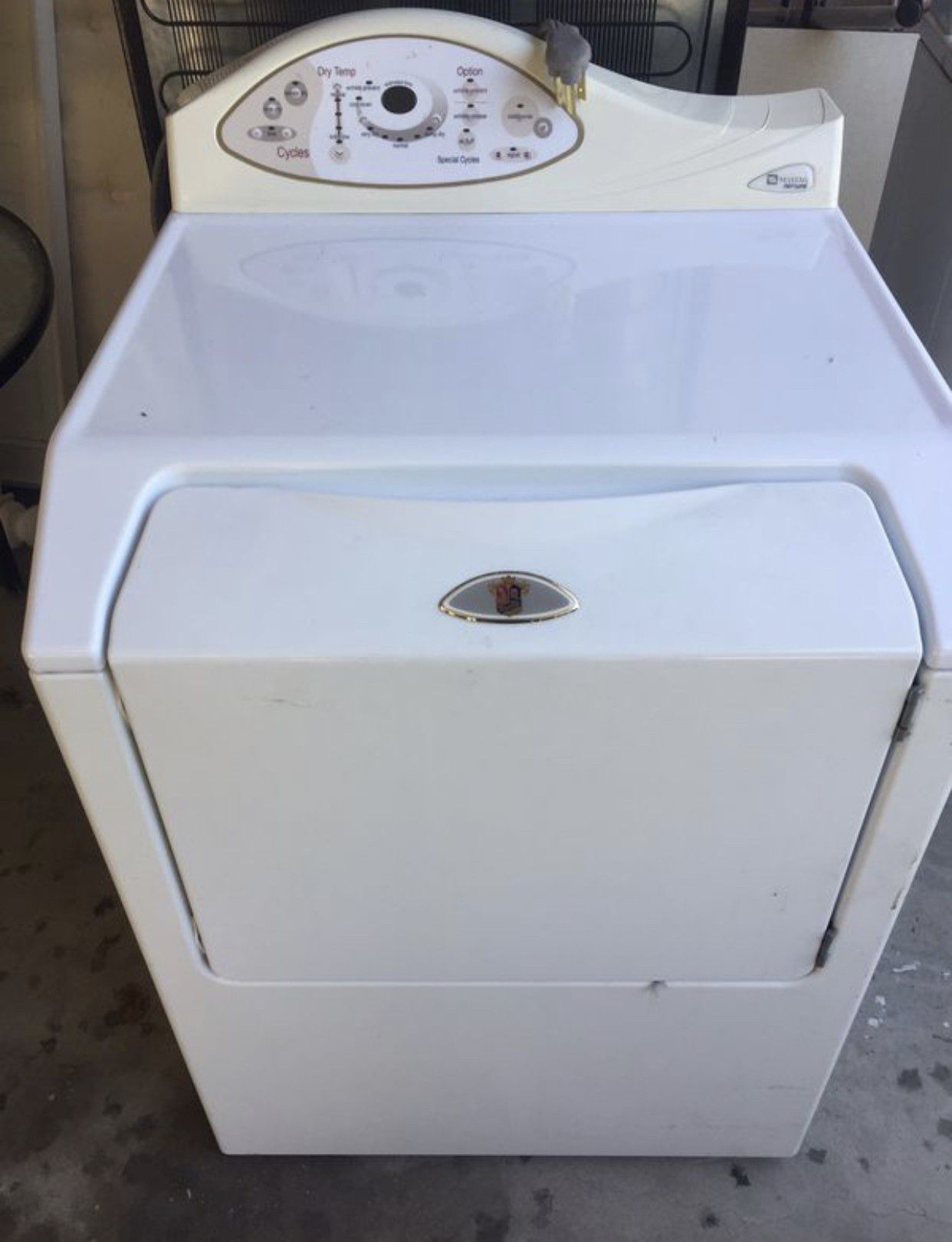 Electric Dryer Maytag Neptune