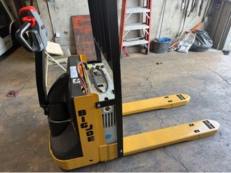 Pallet Jack