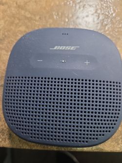 BOSE BLU TOOTH SPEAKER