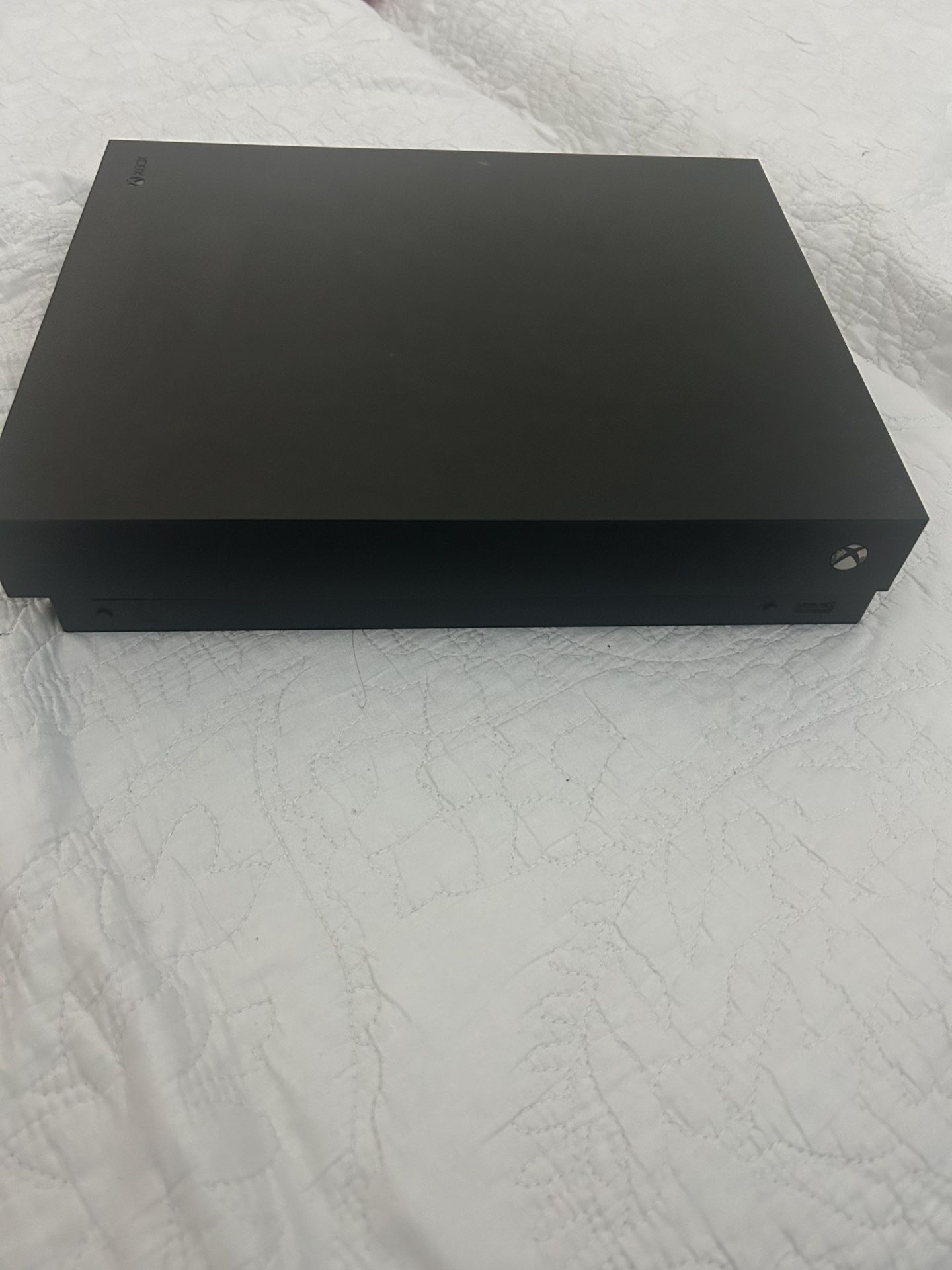 Xbox One X