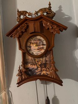 Decorative Deer Themed Cuckoo Wall Clock