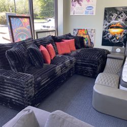 Fluffy Sectional In Black. Free Delivery In Charlotte 