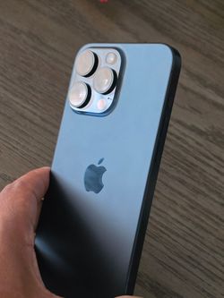 iPhone 15 Pro Max 256GB Unlocked