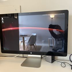 Apple Thunderbolt Display - 27”