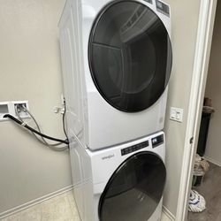 Washer And Dryer Like New 