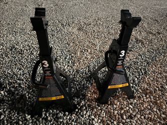 Two Jack stands 3 tons