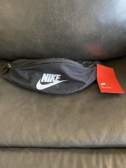 Nike Heritage Fanny Pack Bag