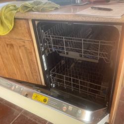 Dishwasher, Whirlpool