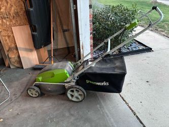 Electric corded lawn mower