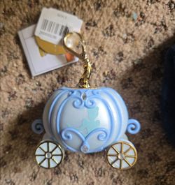 Cinderella pocketbac holder