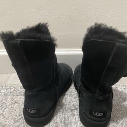 Rare Australian uggs black fur
