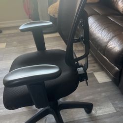 Adjustable Office Chair 