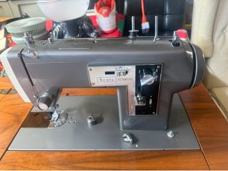 Vintage SEARS KENMORE Sewing Machine Model 158 840 INV15611