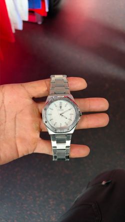 Invicta Montres Prestige Watch