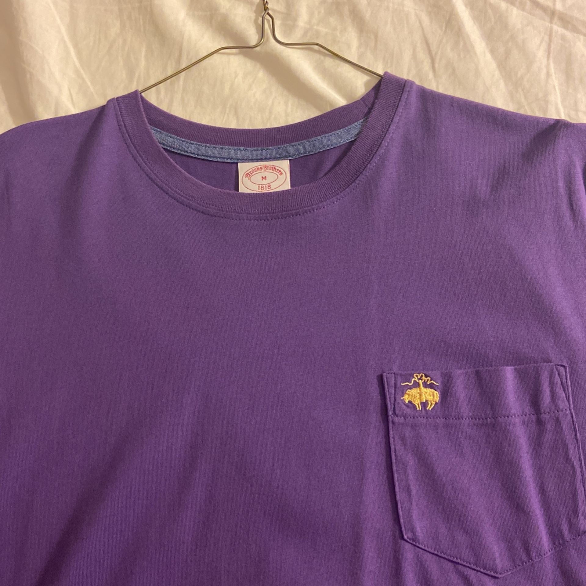 Brooks Brothers Tee Shirt Size M