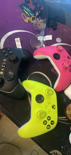 Xbox controllers