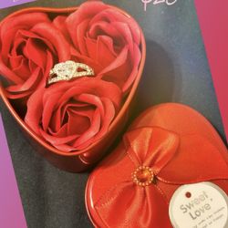 Heart Ring - Perfect Valentines Day Gift 