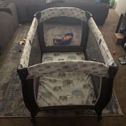  Baby Play Pin/Badssinet