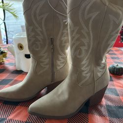 Women’s Boots