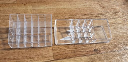 Makeup organizer