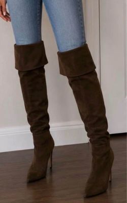 Olive Green Knee High Pointed Toe Boots Size 8