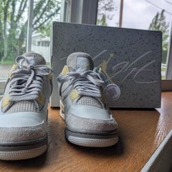 Jordan 4 Retro SE Craft 