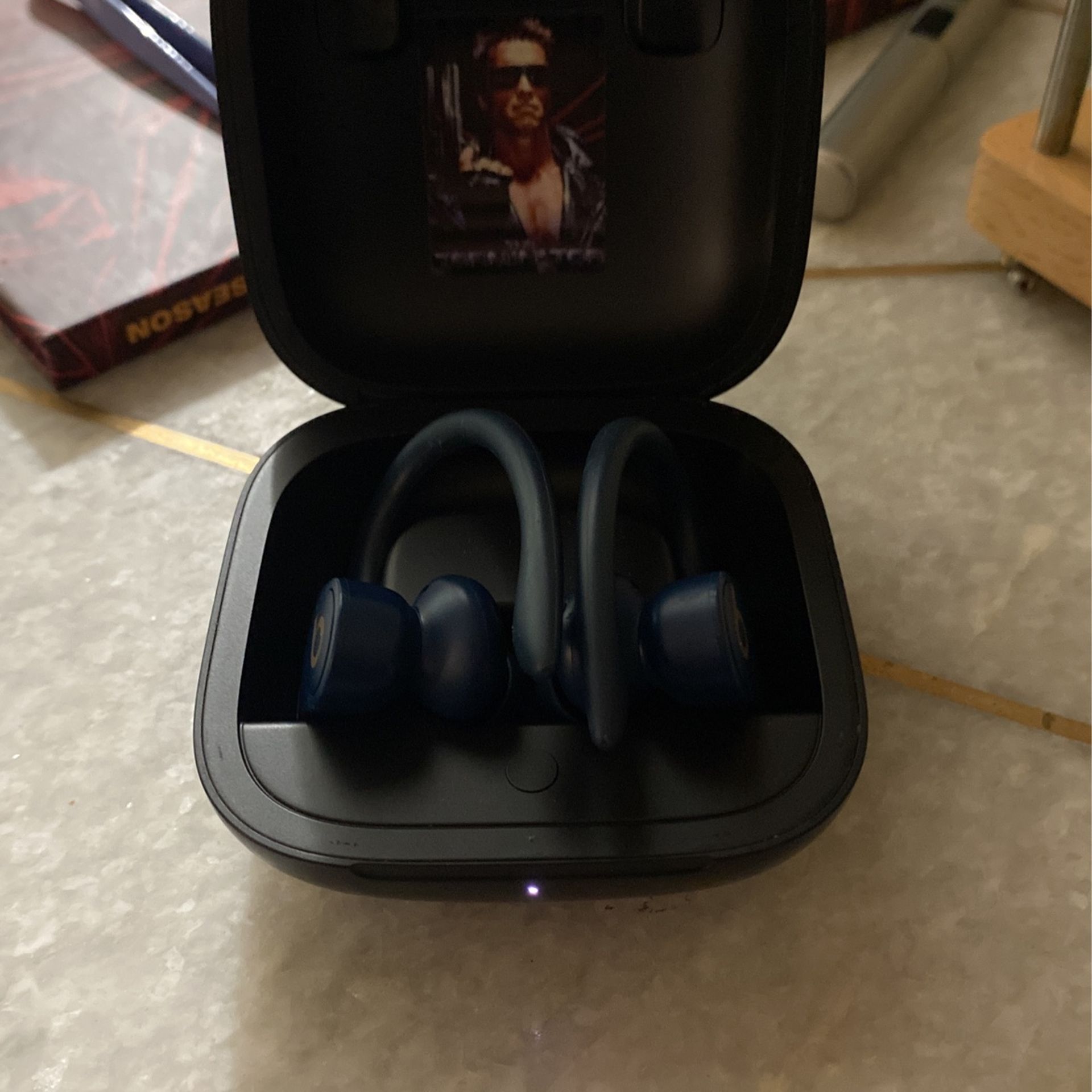 Powerbeats Pro 