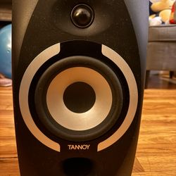 One Tannoy Reveal 601A Powered Studio Monitor 