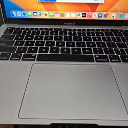 Macbook Air 13in