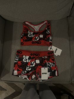 Woman’s Pennywise PSD set