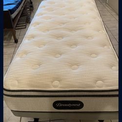 Twin Bed With Mattress