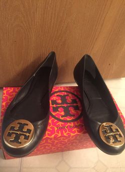 Tory Burch reva flats size 9,$130