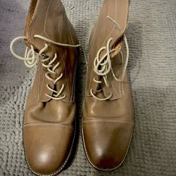 Mr. B’s Men’s Boots Size 10 - Send Offers