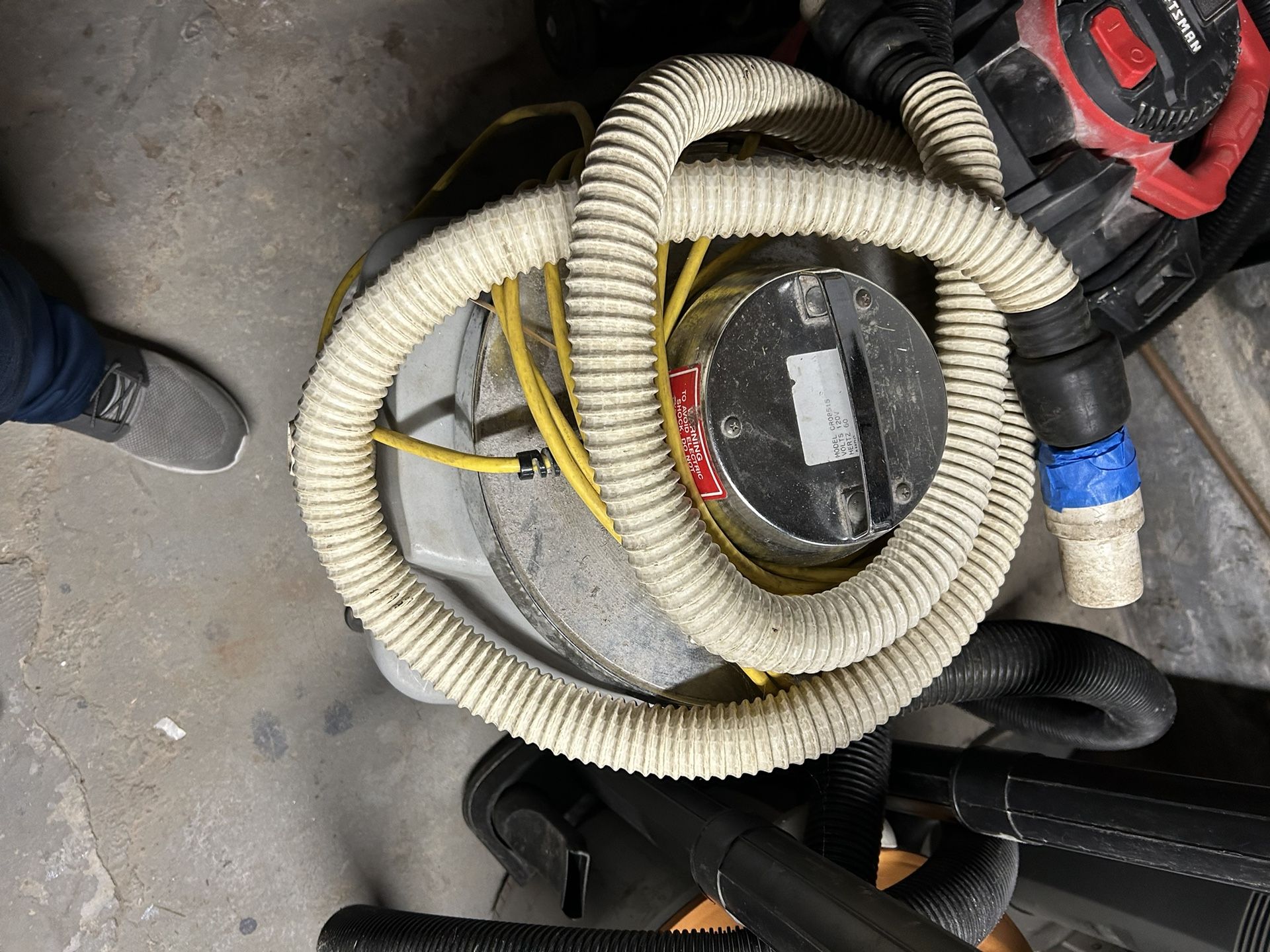 heavy duty commercial vacuum 