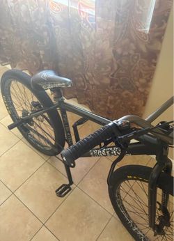 Throne 27.5