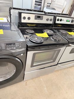 Whirlpool Electric Range with Coil Burners