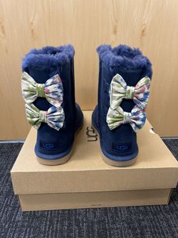 100% Authentic Brand New in Box UGG Bailey Bow Tie Dye Boots / Women size 6 (Big kids 4) / Color: Navy