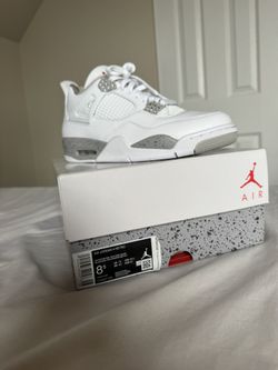 Jordan 4s Oreos Size 8.5